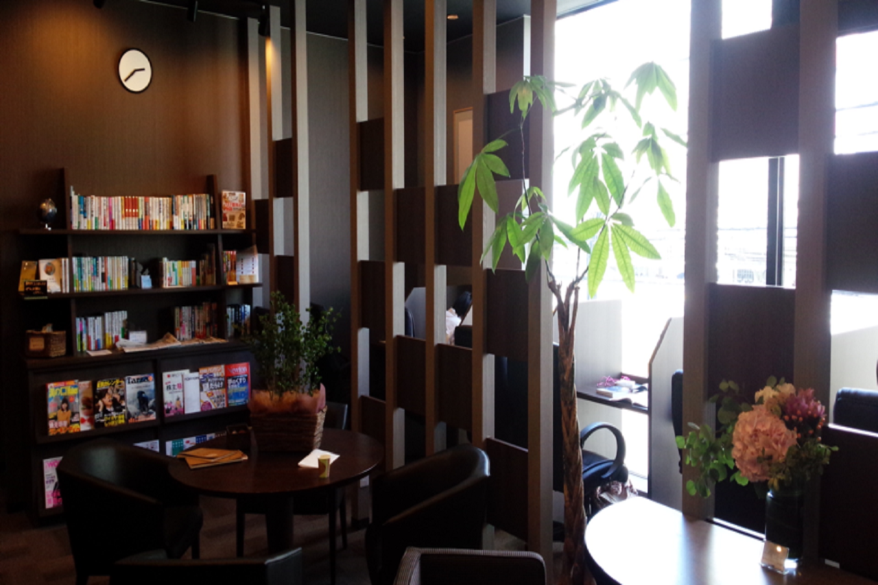 勉強する環境を提供してくれるカフェ「勉強カフェ 溝の口スタジオ」
